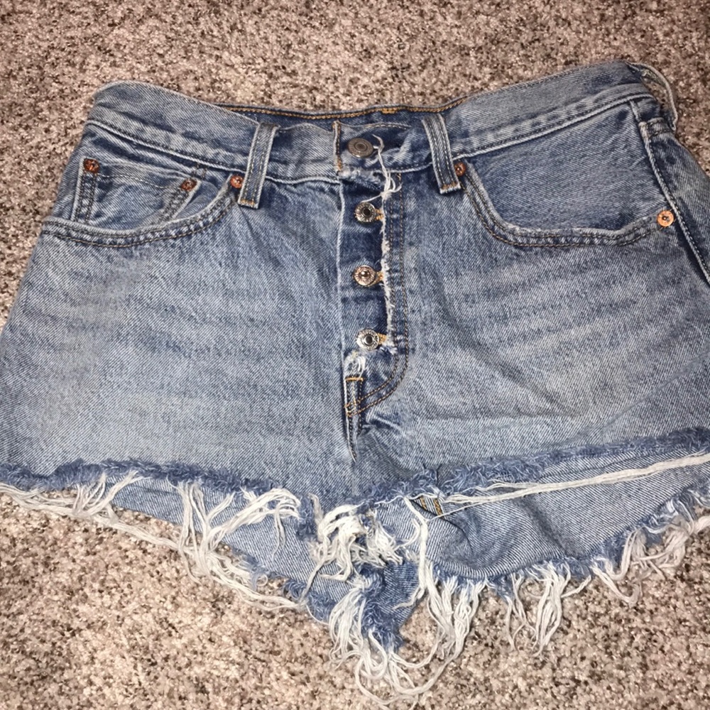 Levi Distressed Jean Shorts